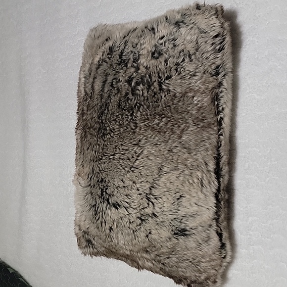 Biltmore thow pillows NWOT - Picture 3 of 3